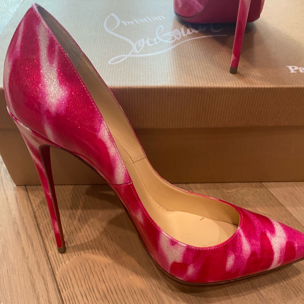Barbie Louboutins!